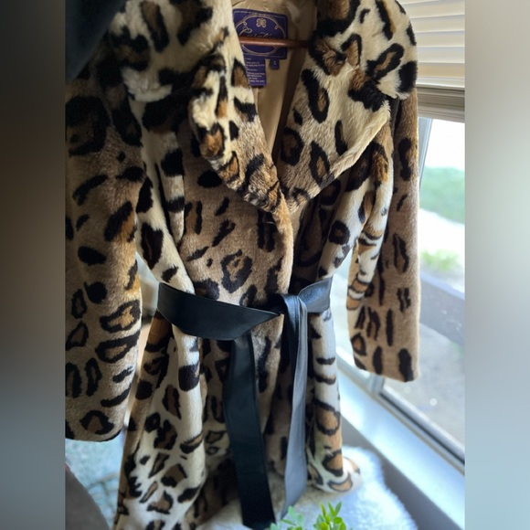 🌺💥SOLD !!!!!!!!Beautiful Creations coat 🧥 🔥 - Picture 1 of 7